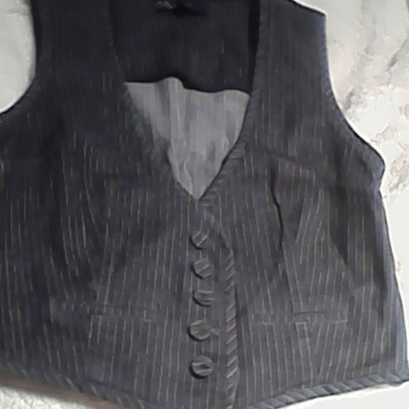 Jean vest - Picture 1 of 3